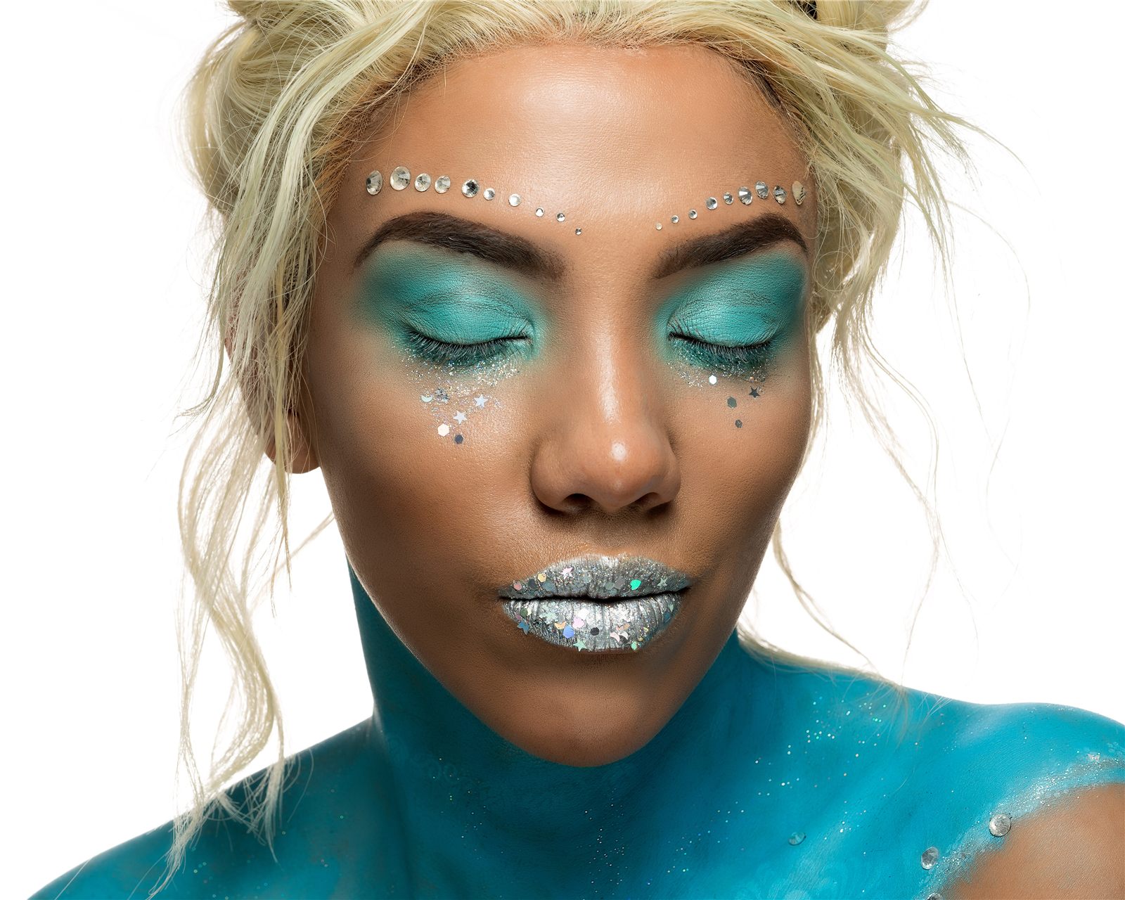 Aqua eye make-up and glitter body paint by Jess